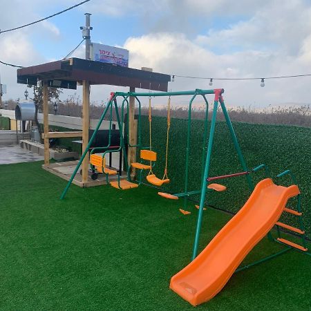Buq'ataמפגש הדובדבןアパートメント エクステリア 写真